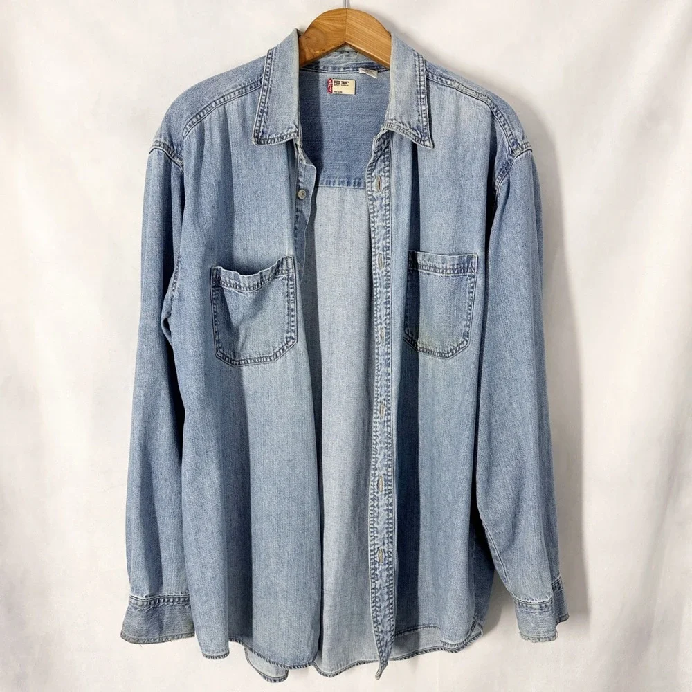 90s Levi's Red Tab Long Sleeve Light Wash Blue Denim Button Up Shirt Men's XL